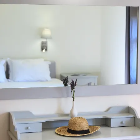 Resort Acqua Marina Chrisi Akti (Paros)