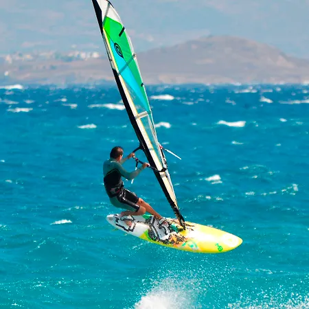 منتجع Acqua Marina 4*